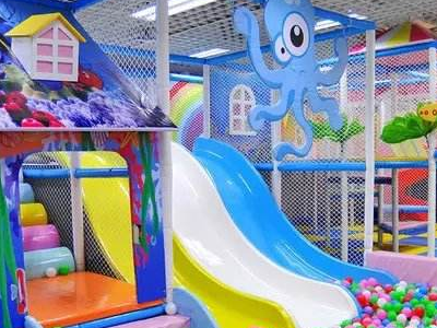 儿童游乐场设备报价，让我们一起看看如何赚钱